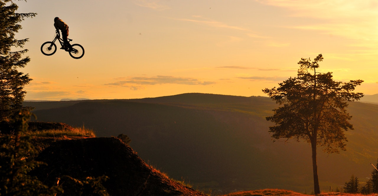WHIPPED CREAM? Mads André Haugen drar på i Hafjell Bike Park. Foto: Jonas Thoresen WHIPPED CREAM? Mads André Haugen drar på i Hafjell Bike Park. Foto: Jonas Thoresen