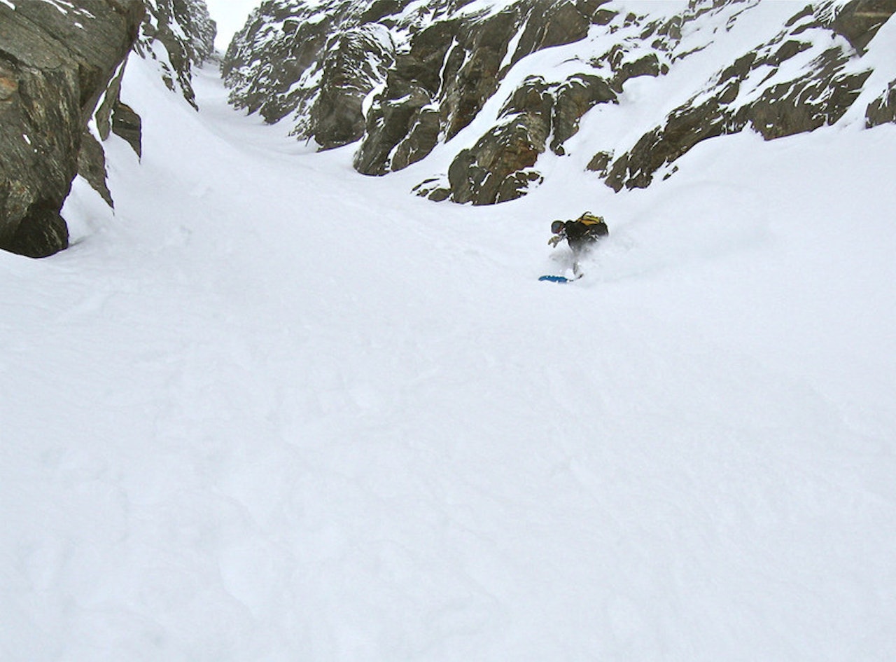 ØKSEHØGGET: Aadne Olsrud har et spesielt forhold til renna Øksehøgget i Tamokdalen. ØKSEHØGGET: Aadne Olsrud har et spesielt forhold til renna Øksehøgget i Tamokdalen.