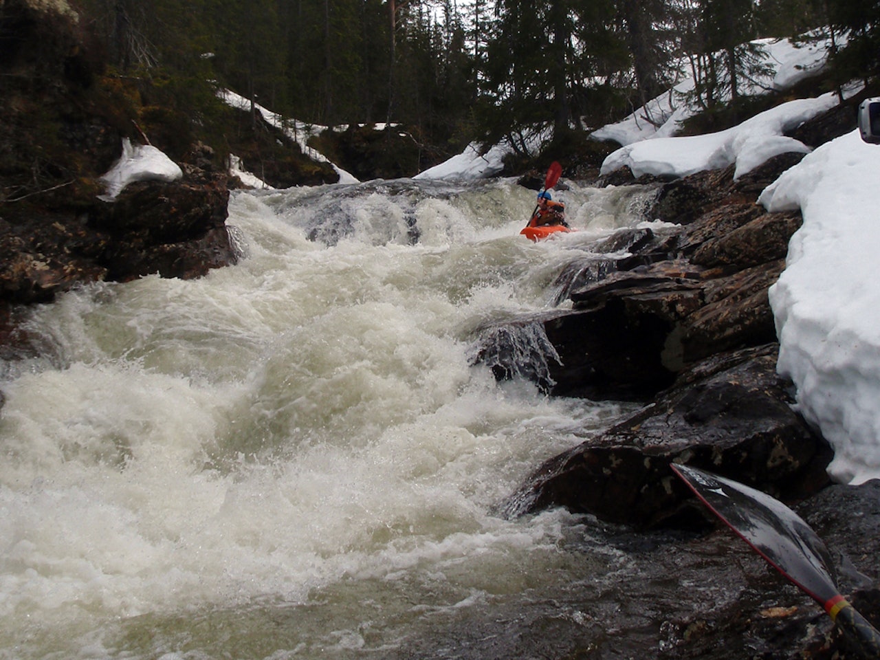 TRØNDERVANN: Det fins knapt nok bilder fra elva Ena, men dette bildet fra naboelva Bua viser i hvert fall trønderstryk. Foto: Steffen Rogne TRØNDERVANN: Det fins knapt nok bilder fra elva Ena, men dette bildet fra naboelva Bua viser i hvert fall trønderstryk. Foto: Steffen Rogne
