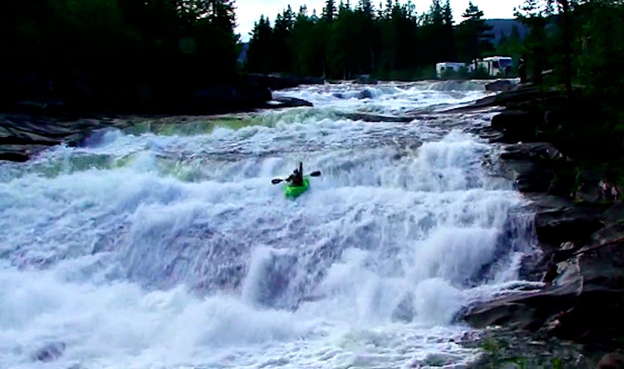 CLAIM: Hånda i været på skliene i Austbygdåa. CLAIM: Hånda i været på skliene i Austbygdåa.