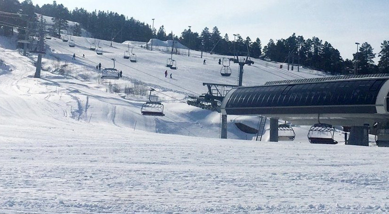 GAUTEFALL: Ulykken hvor ei danske jente ble alvorlig skadet skjedde i Gautefall i fjor. En 18 år gammel mann er dømt til betinget fengsel etter ulykken. Foto: Gautefall skisenter GAUTEFALL: Ulykken hvor ei danske jente ble alvorlig skadet skjedde i Gautefall i fjor. En 18 år gammel mann er dømt til betinget fengsel etter ulykken. Foto: Gautefall skisenter
