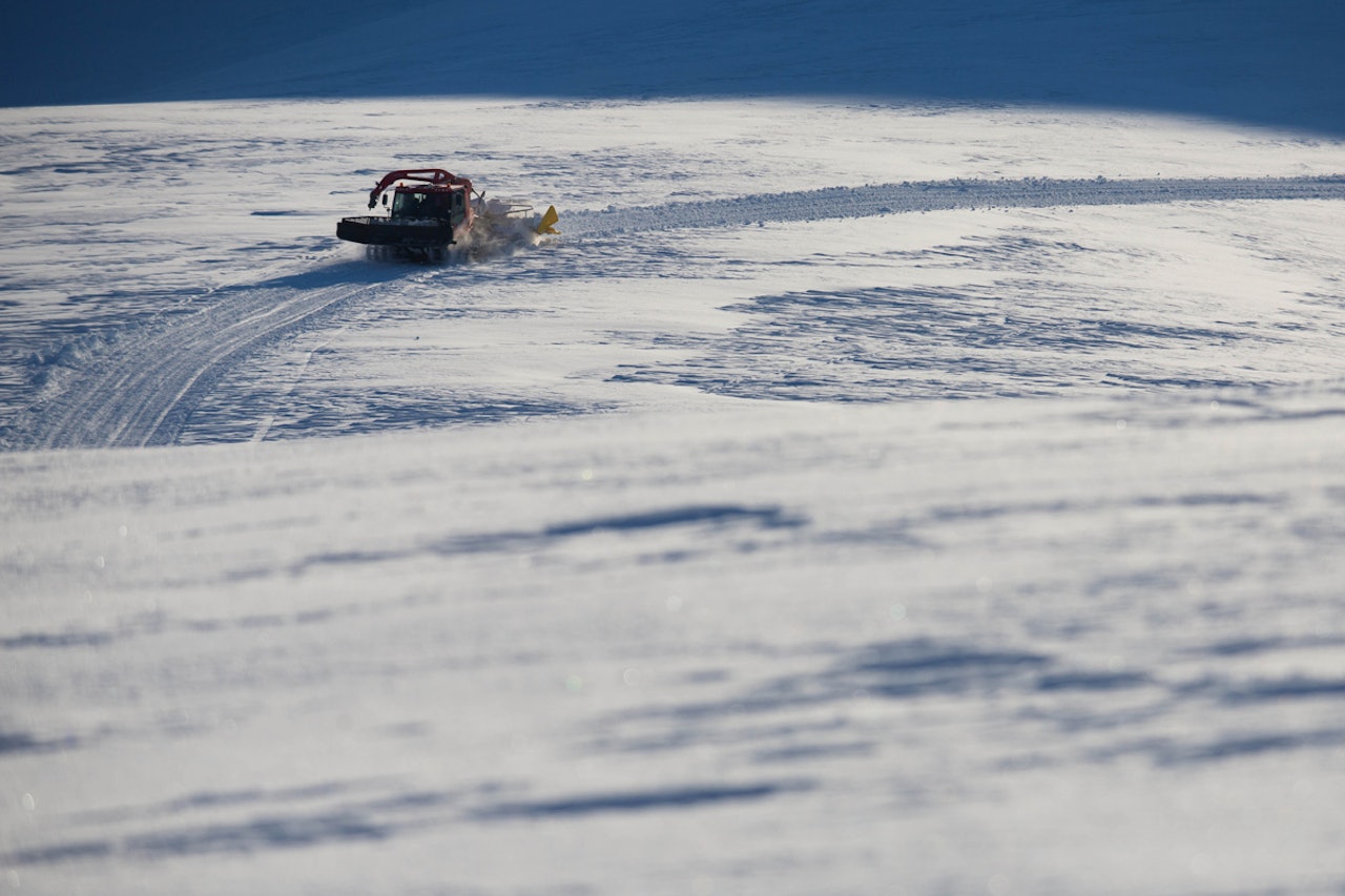 TILLATT I SEKS KOMMUNER: Til vinteren kan seks norske kommuner prøve ut catskiing. Arkivfoto: Tore Meirik TILLATT I SEKS KOMMUNER: Til vinteren kan seks norske kommuner prøve ut catskiing. Arkivfoto: Tore Meirik