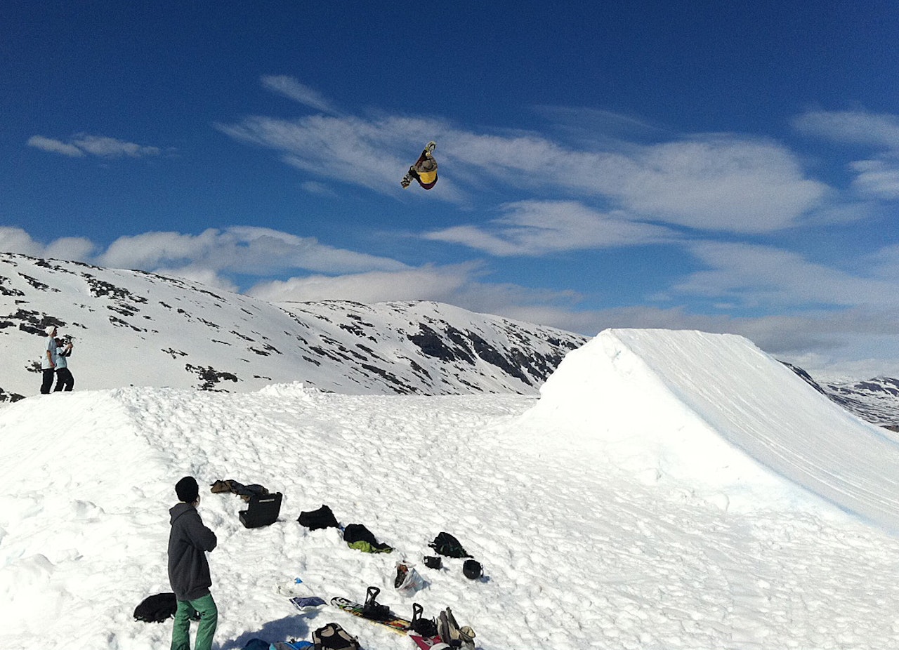 SPESIALHOPP: Fine greier på Stryn! Foto: Ola Keul SPESIALHOPP: Fine greier på Stryn! Foto: Ola Keul