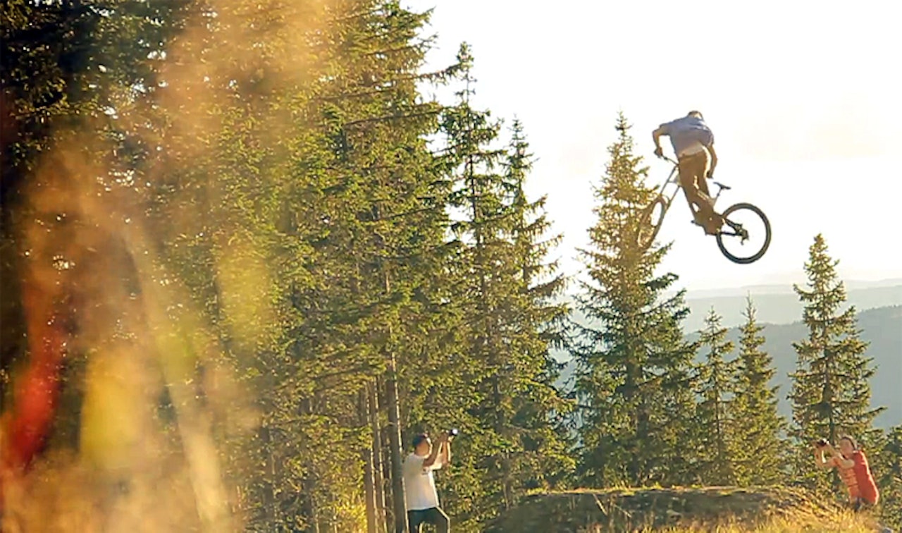 SENTRALT: Stort og Hafjell er sentrale begreper i sommer-sammendraget fra Damage Inc. SENTRALT: Stort og Hafjell er sentrale begreper i sommer-sammendraget fra Damage Inc.