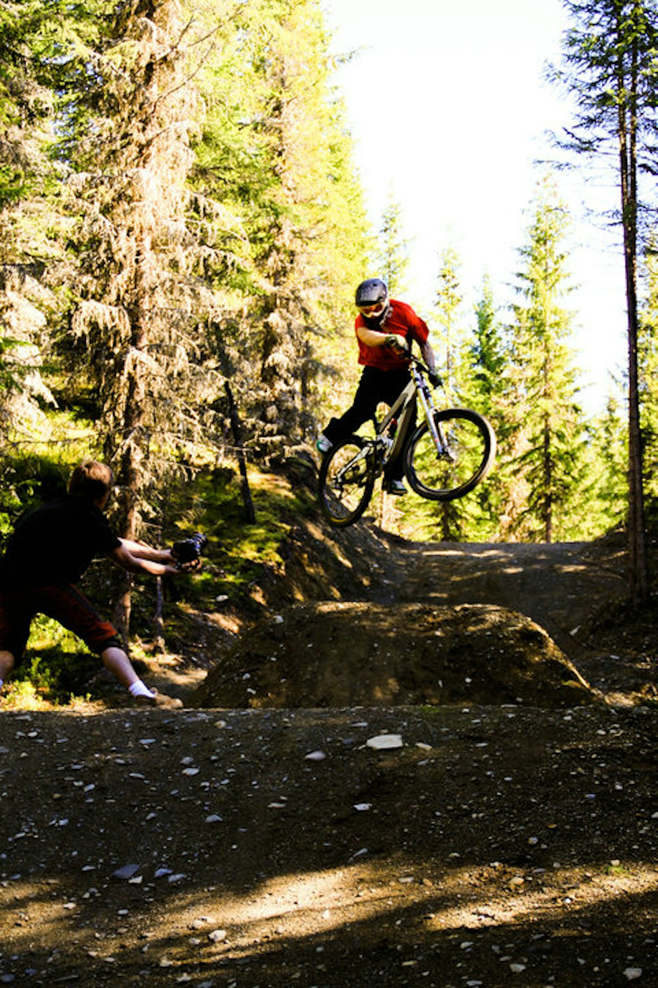 ROLLER COASTER: Mads Andre Haugen blir foreviget av fotograf Vegard Breie. Bilde: Damage Inc. ROLLER COASTER: Mads Andre Haugen blir foreviget av fotograf Vegard Breie. Bilde: Damage Inc.