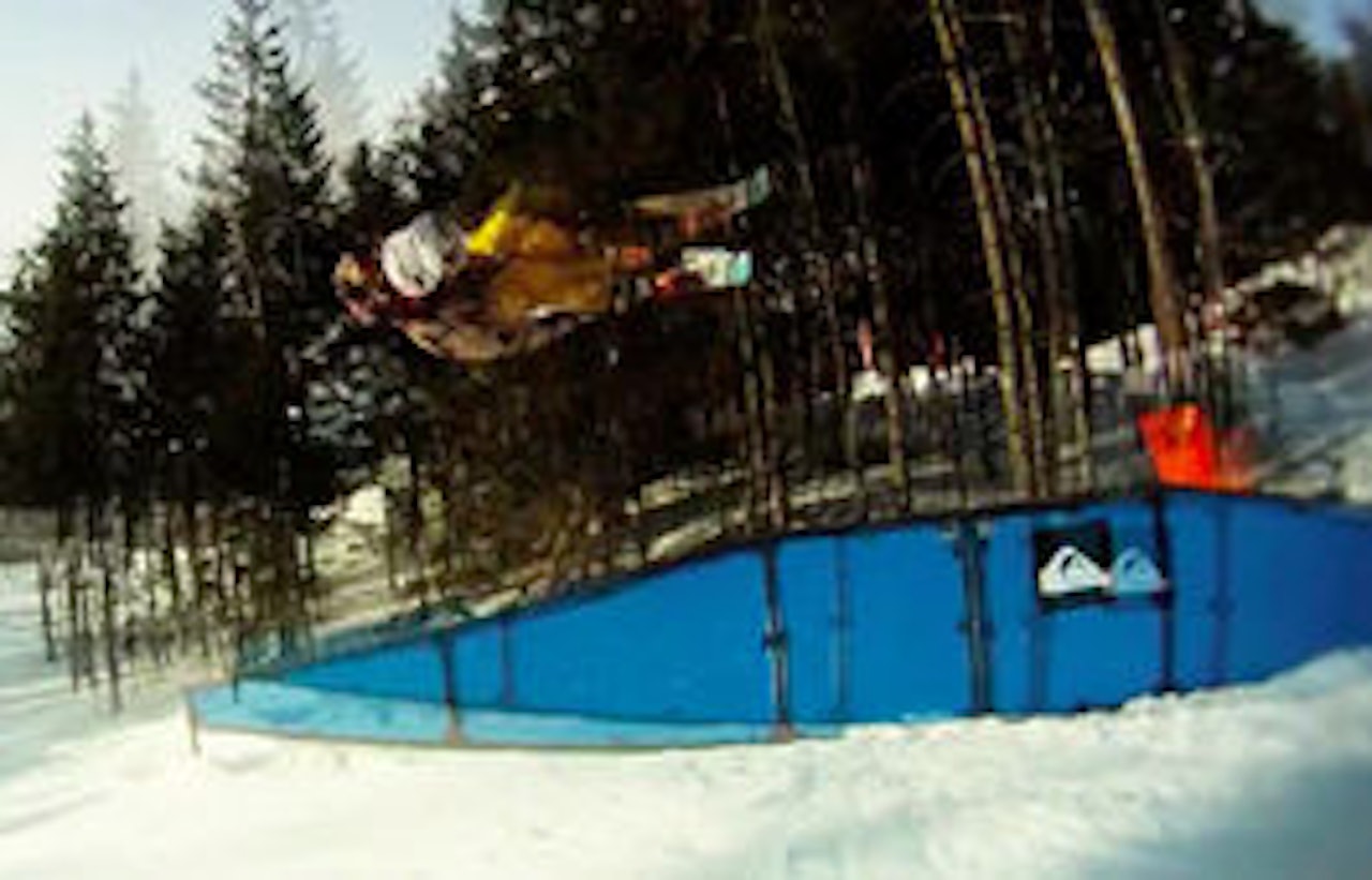 OPP/NED: Høyt nivå i Kongsberg. OPP/NED: Høyt nivå i Kongsberg.