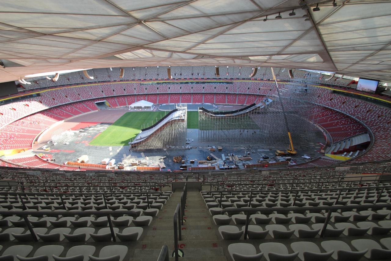 SVÆRT: Hoppet i Beijings OL-arnea Fugleredet har 30 meter flate. – Det ser drøyt ut! Det blir spennende å se hvilke triks kjørerne har på lager denne sesongen. Jeg tror vi får se mye rå kjøring på et hopp som dette, sier landslsgssjef Thomas Harstad. SVÆRT: Hoppet i Beijings OL-arnea Fugleredet har 30 meter flate. – Det ser drøyt ut! Det blir spennende å se hvilke triks kjørerne har på lager denne sesongen. Jeg tror vi får se mye rå kjøring på et hopp som dette, sier landslsgssjef Thomas Harstad.