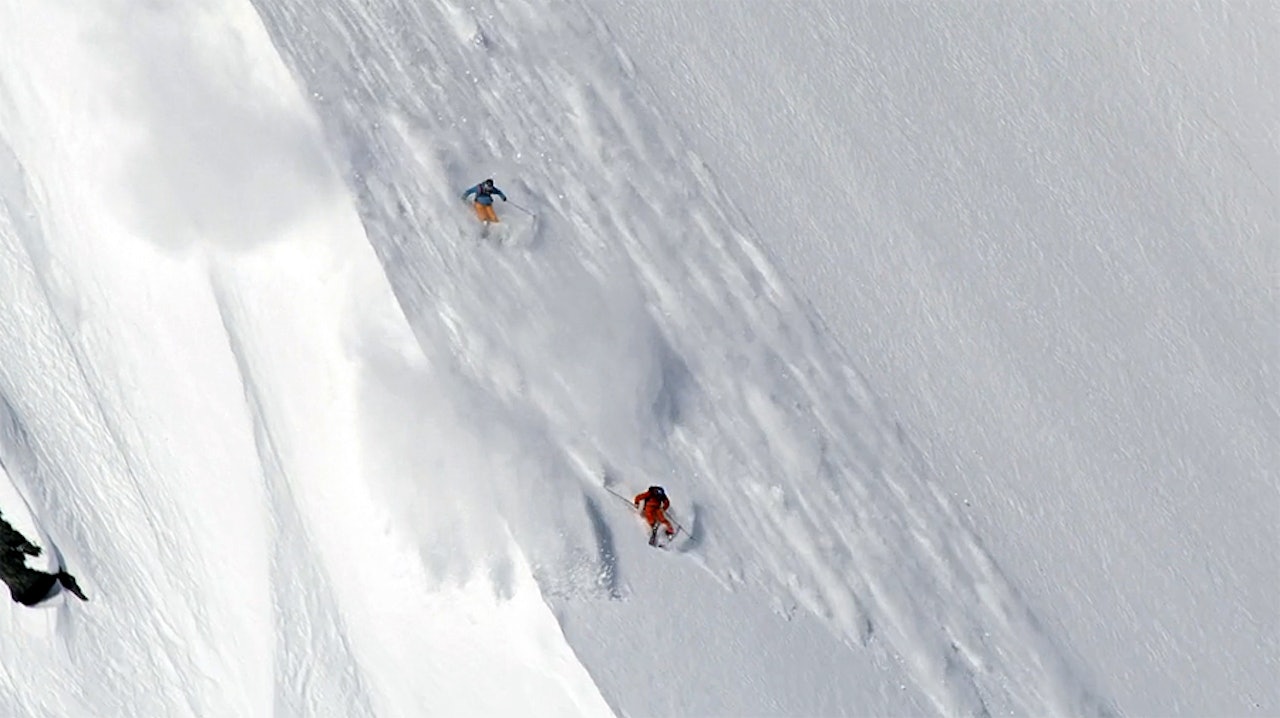 BESTEKOMPISER: Sverre Liliequist (øverst) og Kaj Zackrisson er råskaller på ski, og de har kjørt sjuke linjer sammen i over 20 år. 