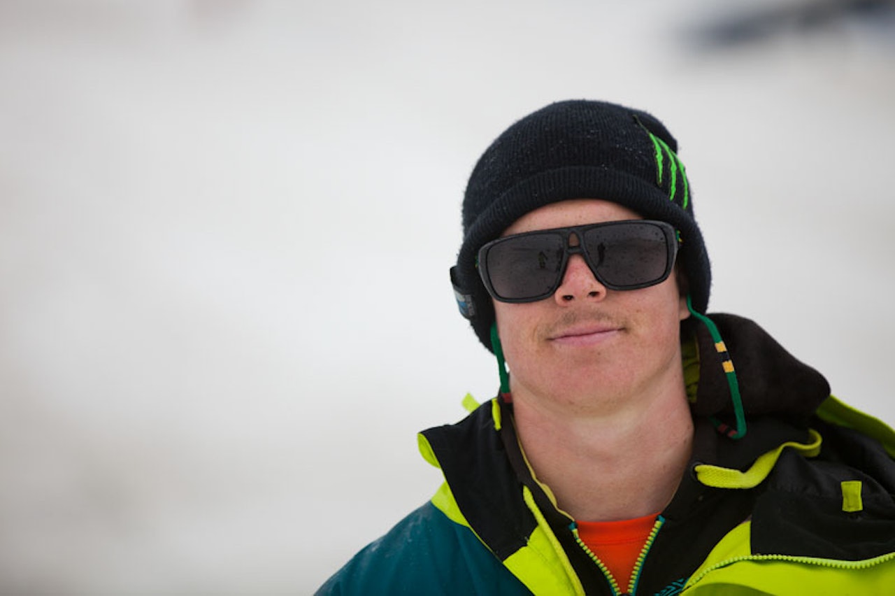 SNYGGKILLEN: Kim Boberg er halvt norsk fordi han har norsk dame og har gått på norsk skole. Men han har polsk bart. Foto: Chris O`Connell SNYGGKILLEN: Kim Boberg er halvt norsk fordi han har norsk dame og har gått på norsk skole. Men han har polsk bart. Foto: Chris O`Connell