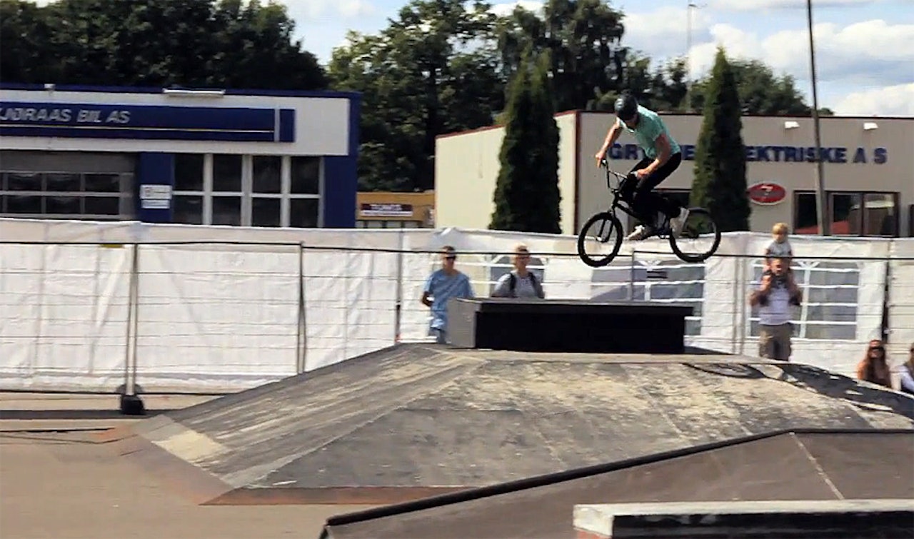 OVERLEGEN: Didrik Dege Dimmen vant alt som kan vinnes i NM i BMX. OVERLEGEN: Didrik Dege Dimmen vant alt som kan vinnes i NM i BMX.