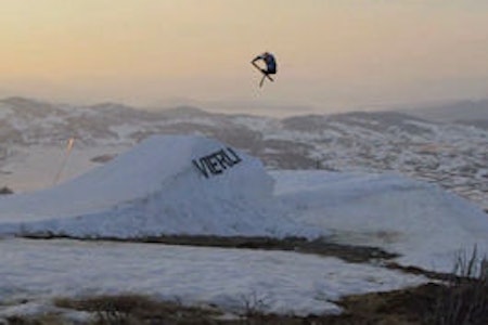 BRÅTENS SAFE: Øystein Bråten har snart nok airtime til å gjennoppstarte flyselskapet. BRÅTENS SAFE: Øystein Bråten har snart nok airtime til å gjennoppstarte flyselskapet.