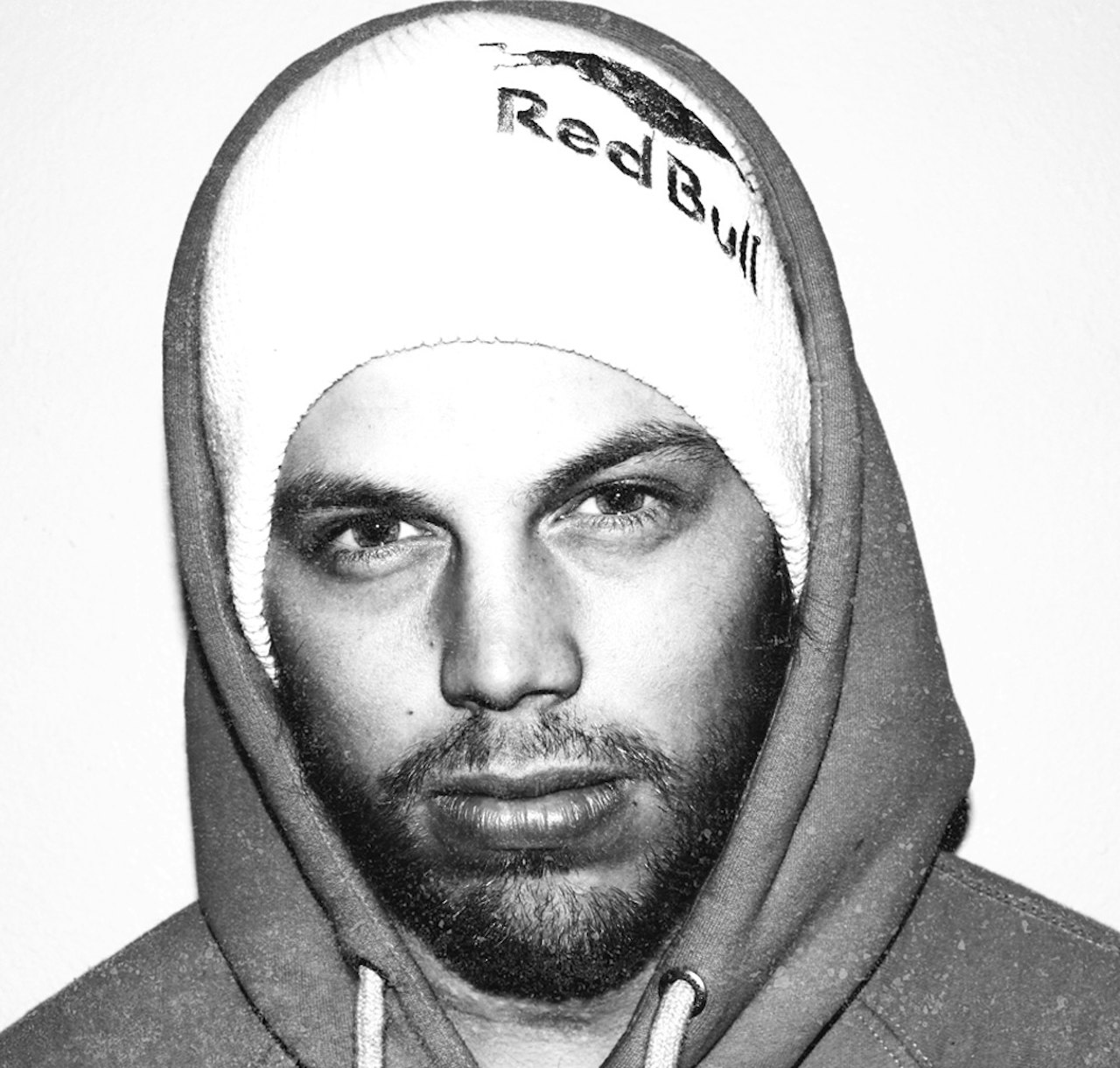 PK HUNDER: Det er klart for PK Hunder i Fri Flyt Performance Edit by Armada. Snurr film! PK HUNDER: Det er klart for PK Hunder i Fri Flyt Performance Edit by Armada. Snurr film!