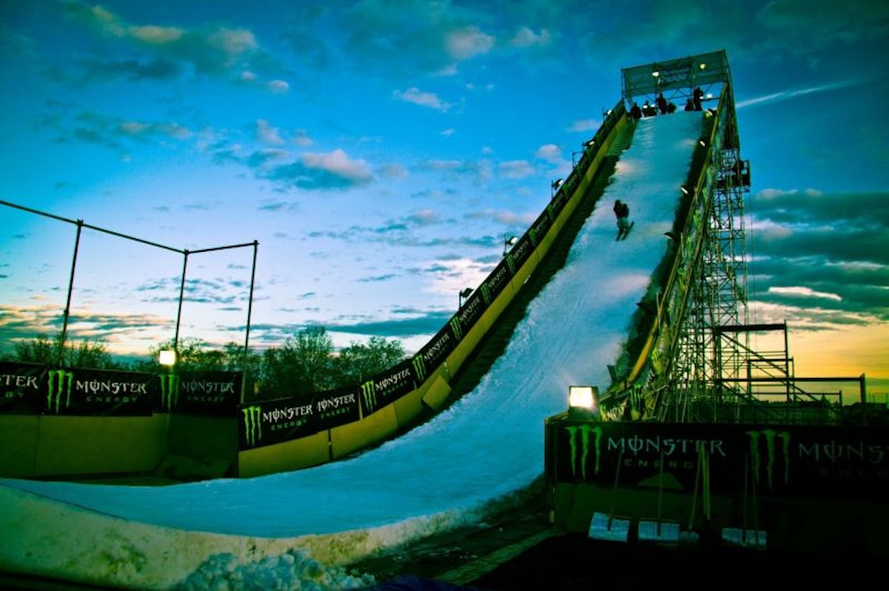 FEST I BUDAPEST: Her er alt klart for en real ski- og snowboardfest i helga. Foto: Budapest Fridge FEST I BUDAPEST: Her er alt klart for en real ski- og snowboardfest i helga. Foto: Budapest Fridge