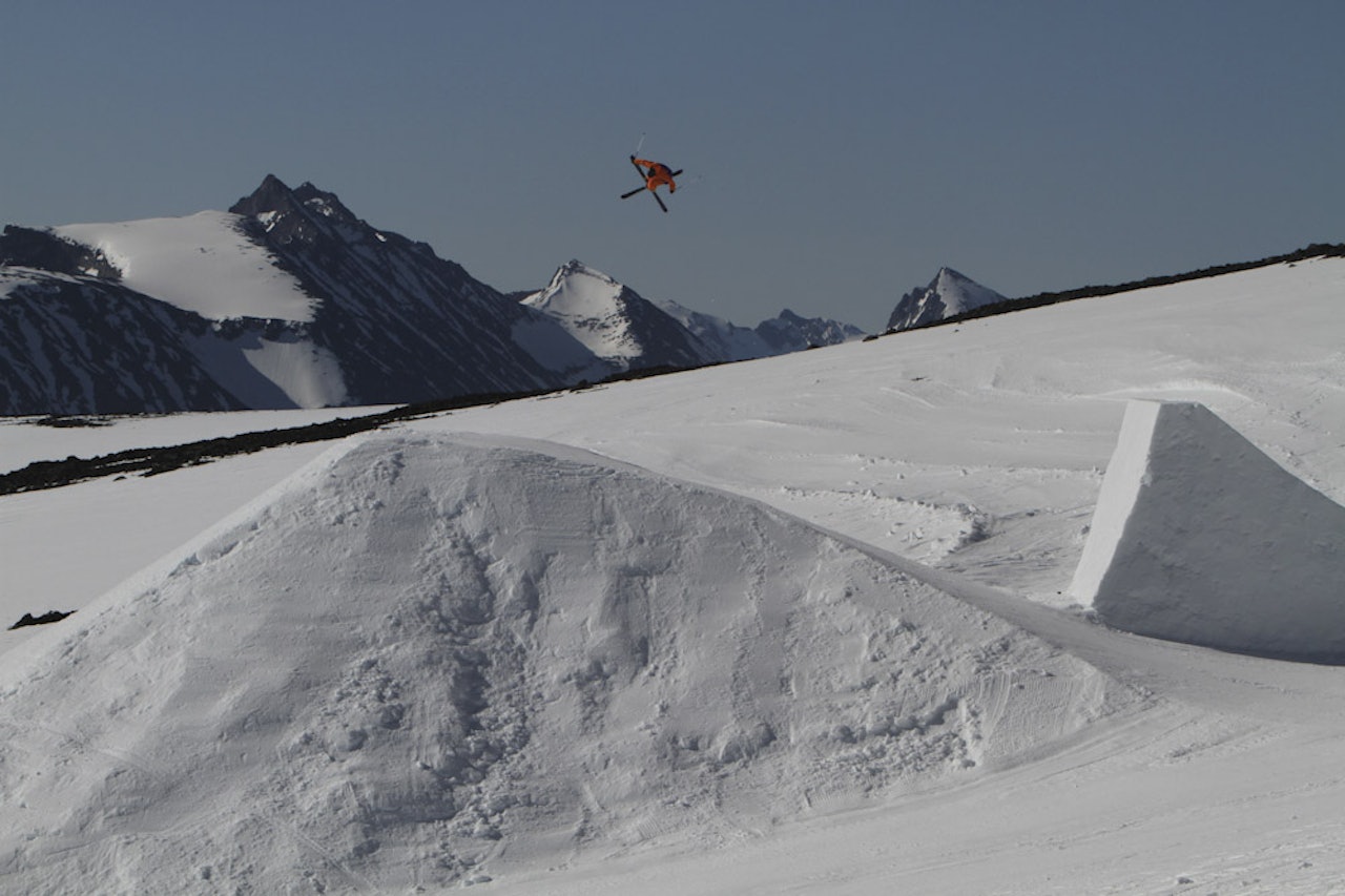 VASS: Alekander Aurdal er vass på ski. Her viser han seg fram på Juvass. Foto: Hans Petter Hval. VASS: Alekander Aurdal er vass på ski. Her viser han seg fram på Juvass. Foto: Hans Petter Hval.