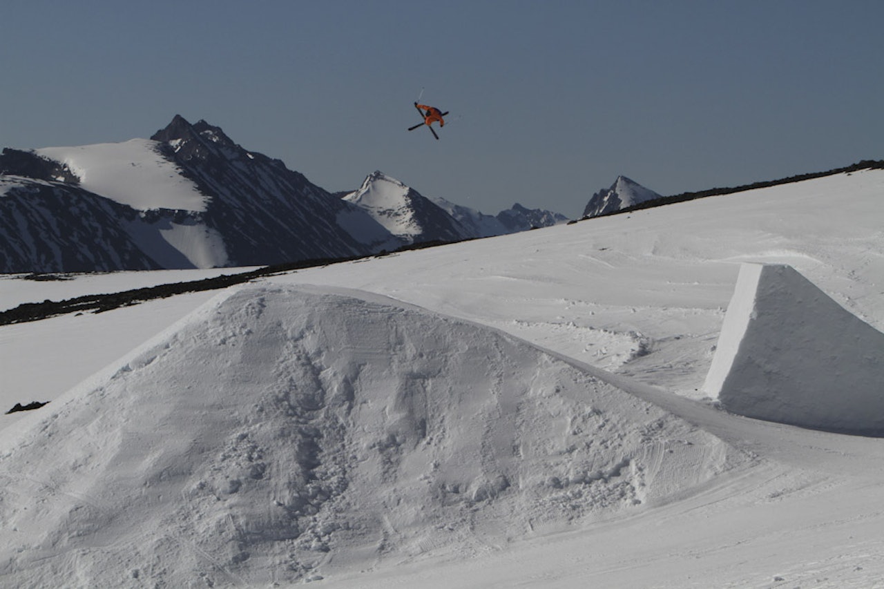 VASS: Alekander Aurdal er vass på ski. Her viser han seg fram på Juvass. Foto: Hans Petter Hval.