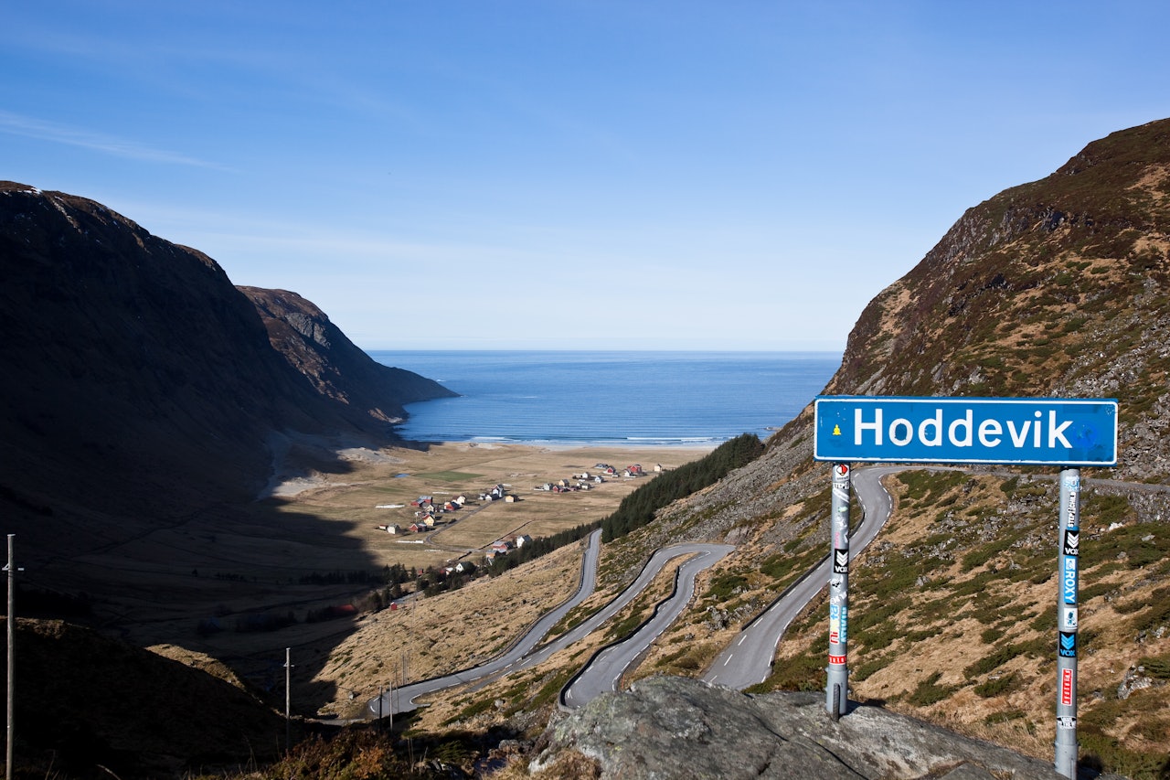 STADLANDET: Advarsel til de som aldri har vært her før: Hoddevik er et av landets absolutt flotteste og mest sjarmerende plasser. Bilde: Christian Nerdrum STADLANDET: Advarsel til de som aldri har vært her før: Hoddevik er et av landets absolutt flotteste og mest sjarmerende plasser. Bilde: Christian Nerdrum