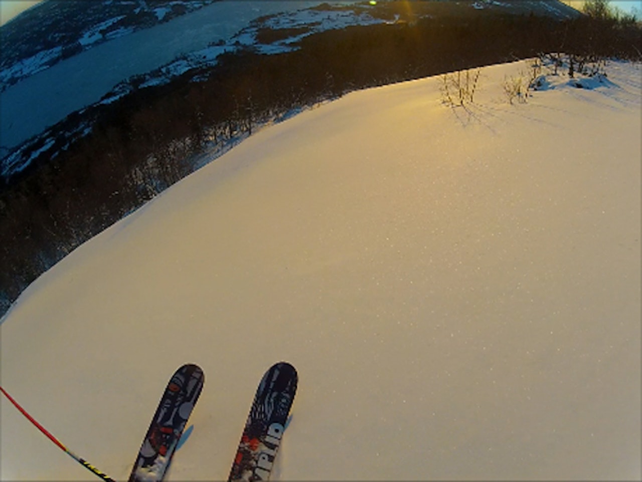 FIN UTSIKT: Geir Bottolfs koste seg fælt i Norefjellspudder i dag. FIN UTSIKT: Geir Bottolfs koste seg fælt i Norefjellspudder i dag.