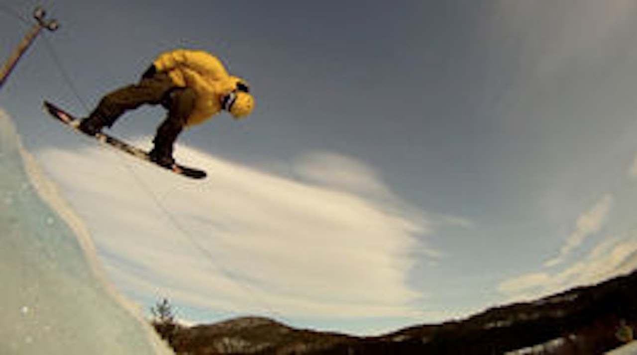 FLØY: Det var mange som fløy ute av hoppene i Molde. FLØY: Det var mange som fløy ute av hoppene i Molde.