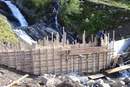 BYGGER: Nå blir det kveldskjøring og tidlig åpning i Rødal. BYGGER: Nå blir det kveldskjøring og tidlig åpning i Rødal.