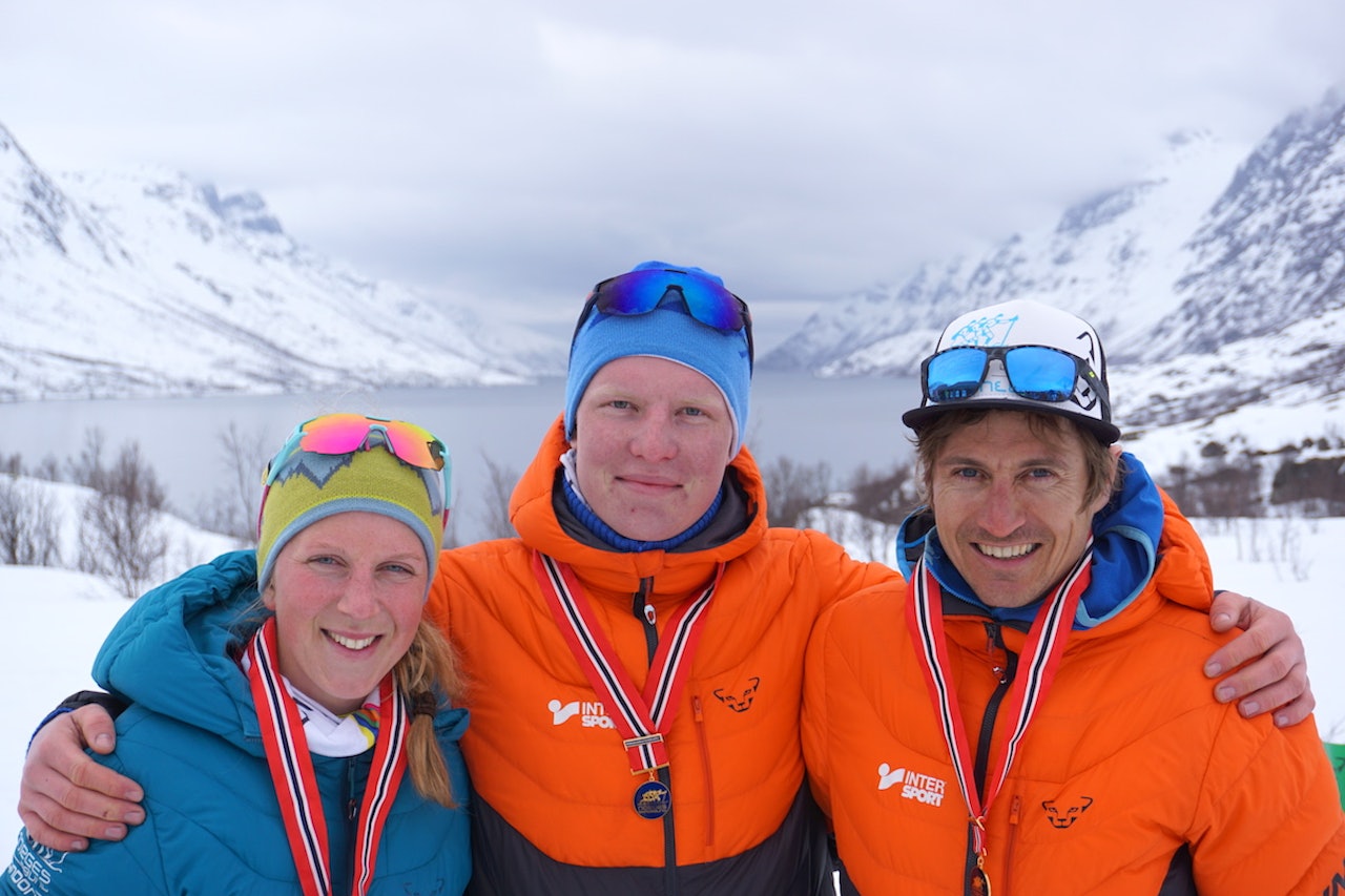 Tre norgesmestre i NM Skittentind Rando 2018: Stine Haustreis,  Sondre Svensli og Lars Erik Skjervheim. Foto: Arrangøren