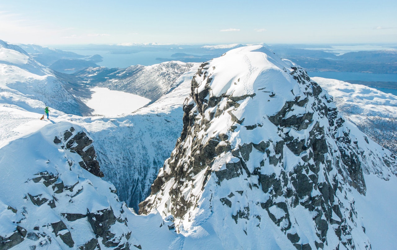 PÅSKEVINNER: Bilder fra en perfekt påskedag på Gygrastolen i Rosendal vant påskebilde-konkurransen. Foto: Algirdas Zabitis PÅSKEVINNER: Bilder fra en perfekt påskedag på Gygrastolen i Rosendal vant påskebilde-konkurransen. Foto: Algirdas Zabitis
