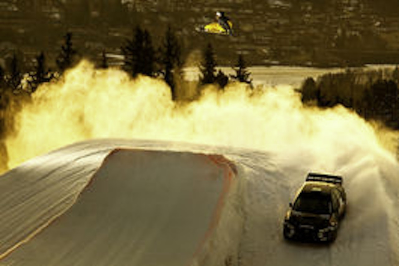 SHOW: Sondre Tiller & co. skal gjøre triks over rallybilen. Foto: Daniel Tengs SHOW: Sondre Tiller & co. skal gjøre triks over rallybilen. Foto: Daniel Tengs