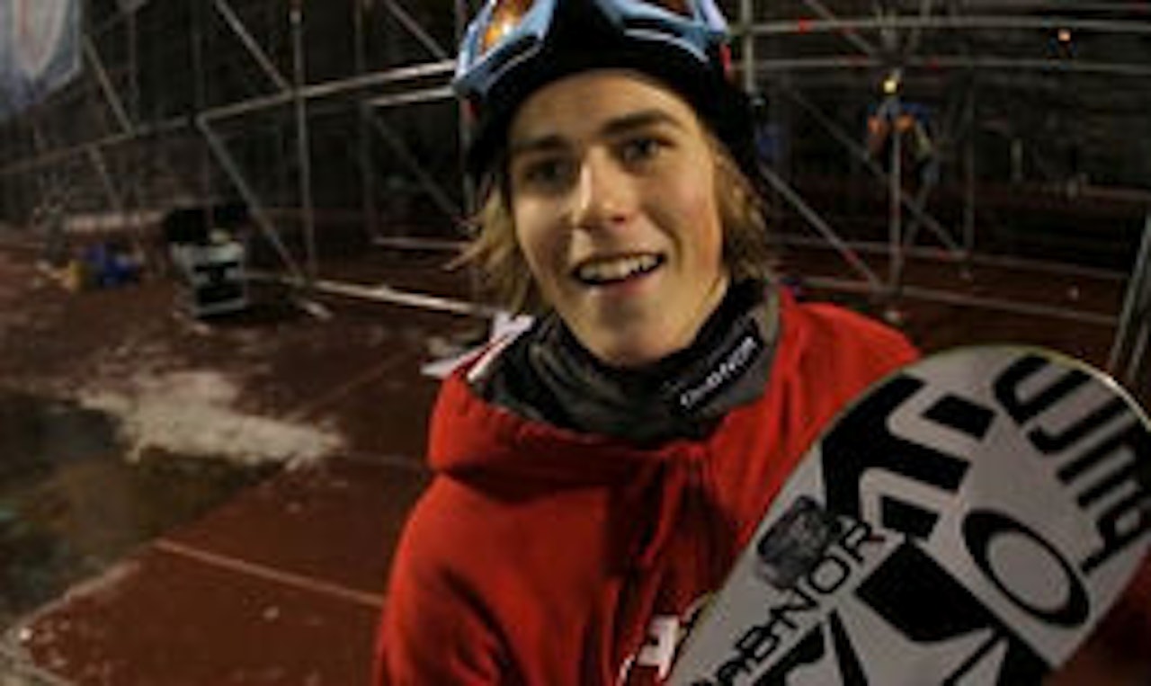 – KULT MED MASSE SVENSKE JENTER: Ståle var fornøyd med Stockholms-publikumet. – KULT MED MASSE SVENSKE JENTER: Ståle var fornøyd med Stockholms-publikumet.