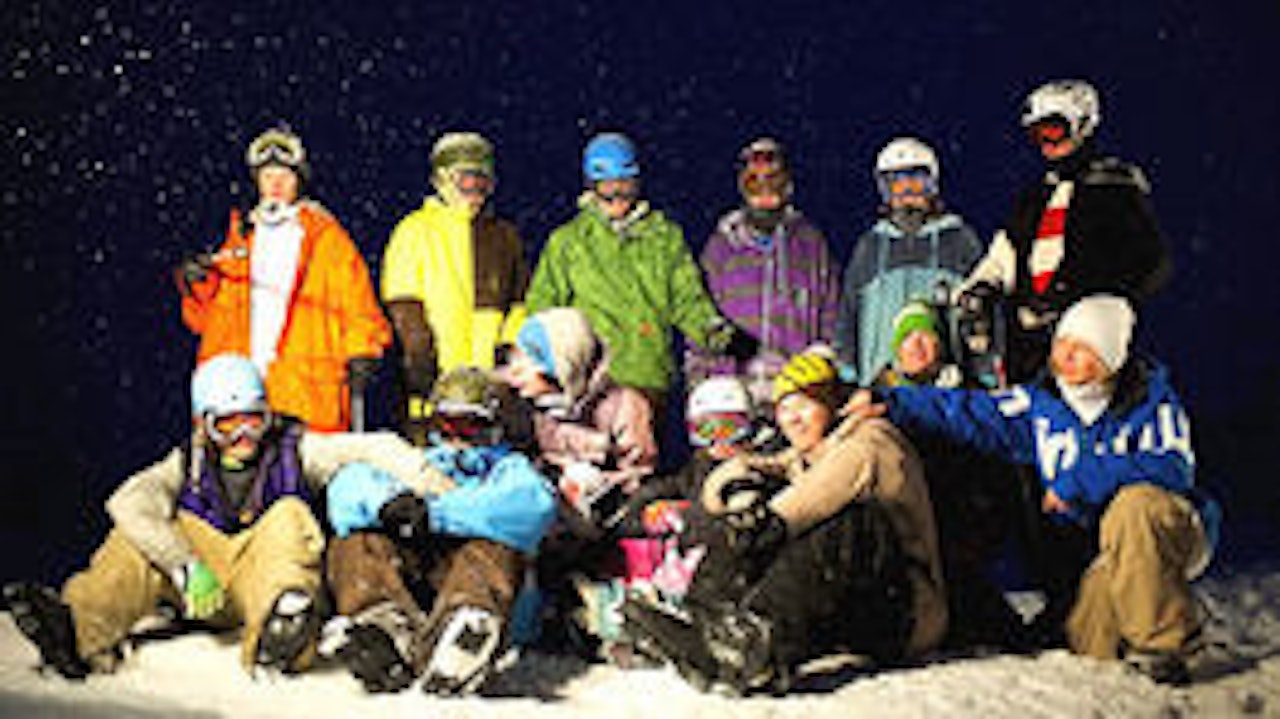 SE HIT: Se vest - En dokumentarfilm med skikjørere fra Vestlandet. Bilde: S. Hjørnevik SE HIT: Se vest - En dokumentarfilm med skikjørere fra Vestlandet. Bilde: S. Hjørnevik