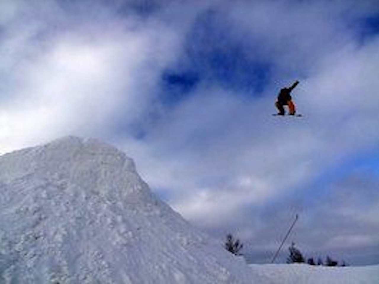 PRØVEHOPP: Slopestyleløypa blir enda bedre enn i fjor og skal holde internasjonalt nivå. PRØVEHOPP: Slopestyleløypa blir enda bedre enn i fjor og skal holde internasjonalt nivå.