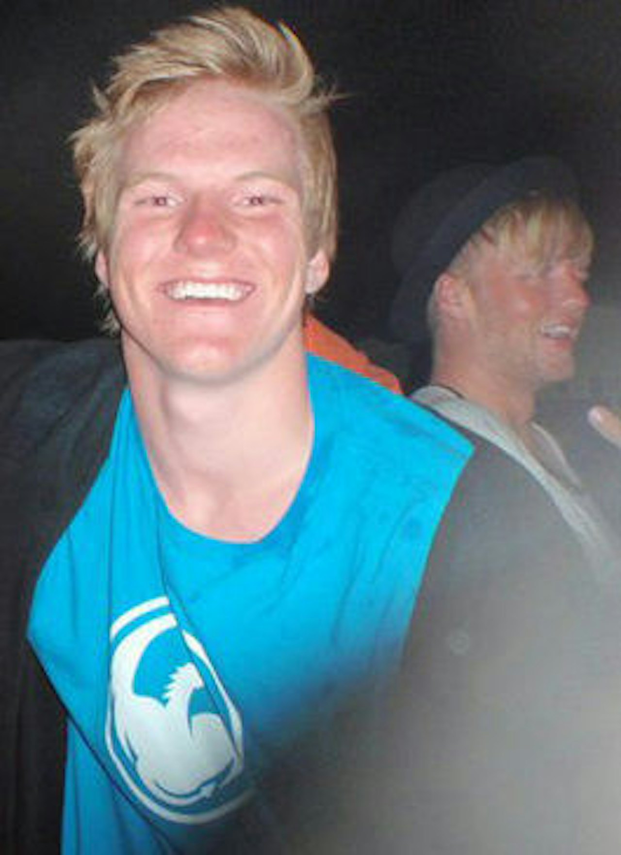 HAHA-FSAL: Har du ikke sett Lars Haakon i Shred`n Breakfast kan du se linkene til høyre. HAHA-FSAL: Har du ikke sett Lars Haakon i Shred`n Breakfast kan du se linkene til høyre.