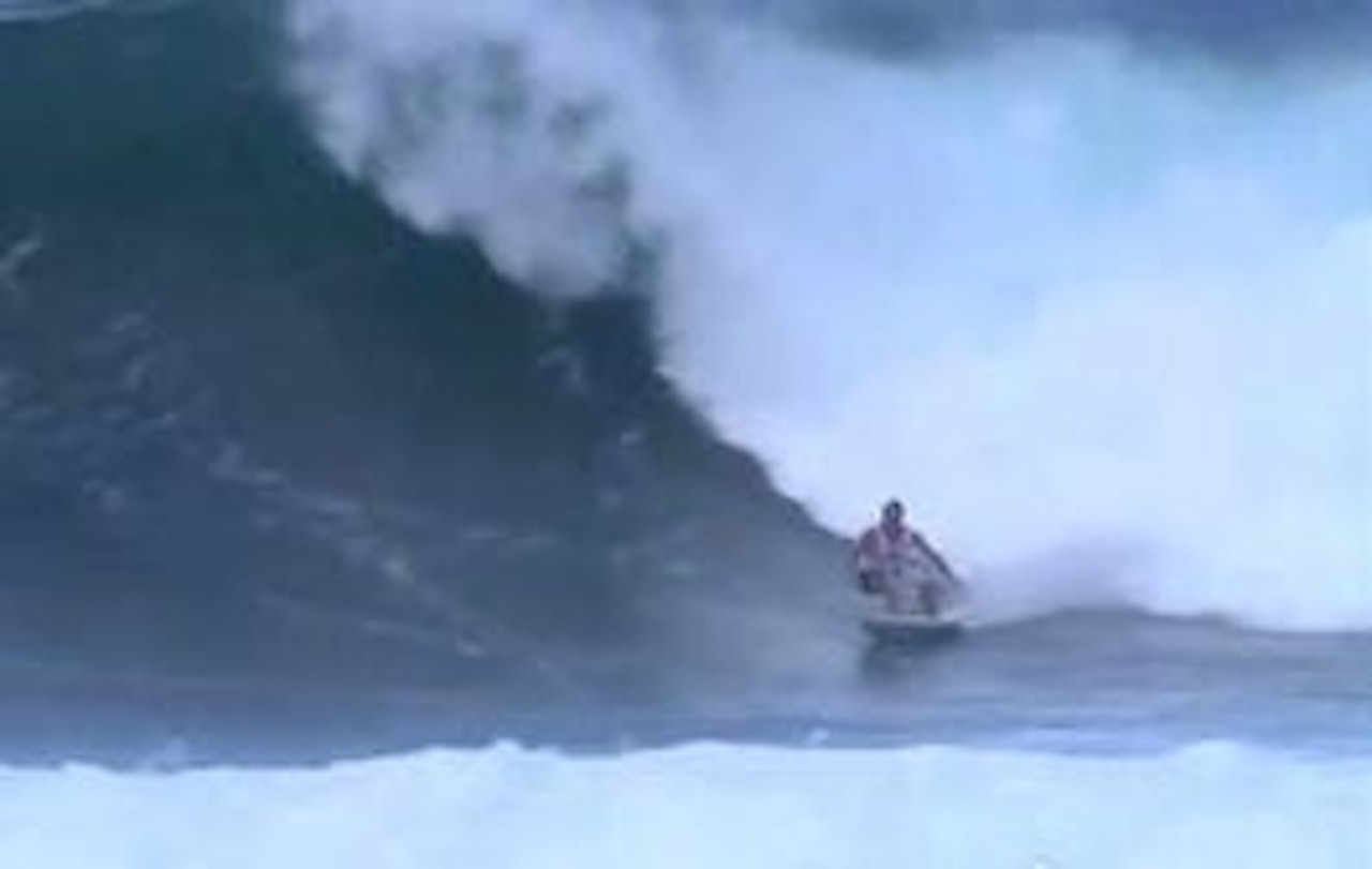 STORT: Show-heatet «clash of the legends» bød på seriøse bølger i går. STORT: Show-heatet «clash of the legends» bød på seriøse bølger i går.