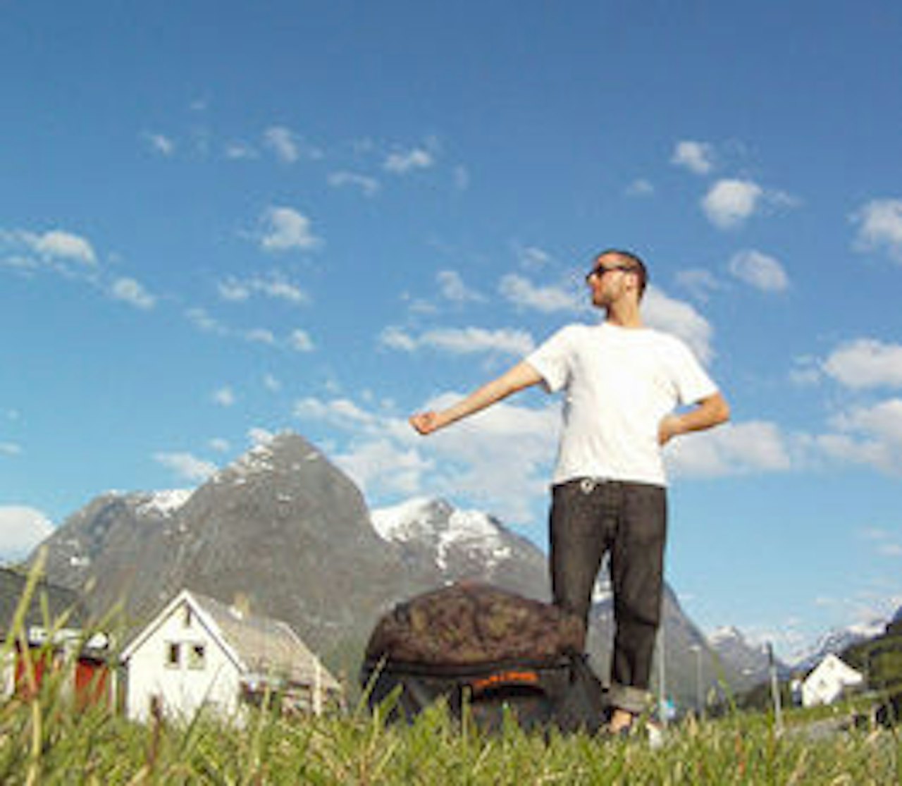 HAIKSOMMER 3: Får Bård haik med en kjent DJ fra mellom-europa i sommer? HAIKSOMMER 3: Får Bård haik med en kjent DJ fra mellom-europa i sommer?