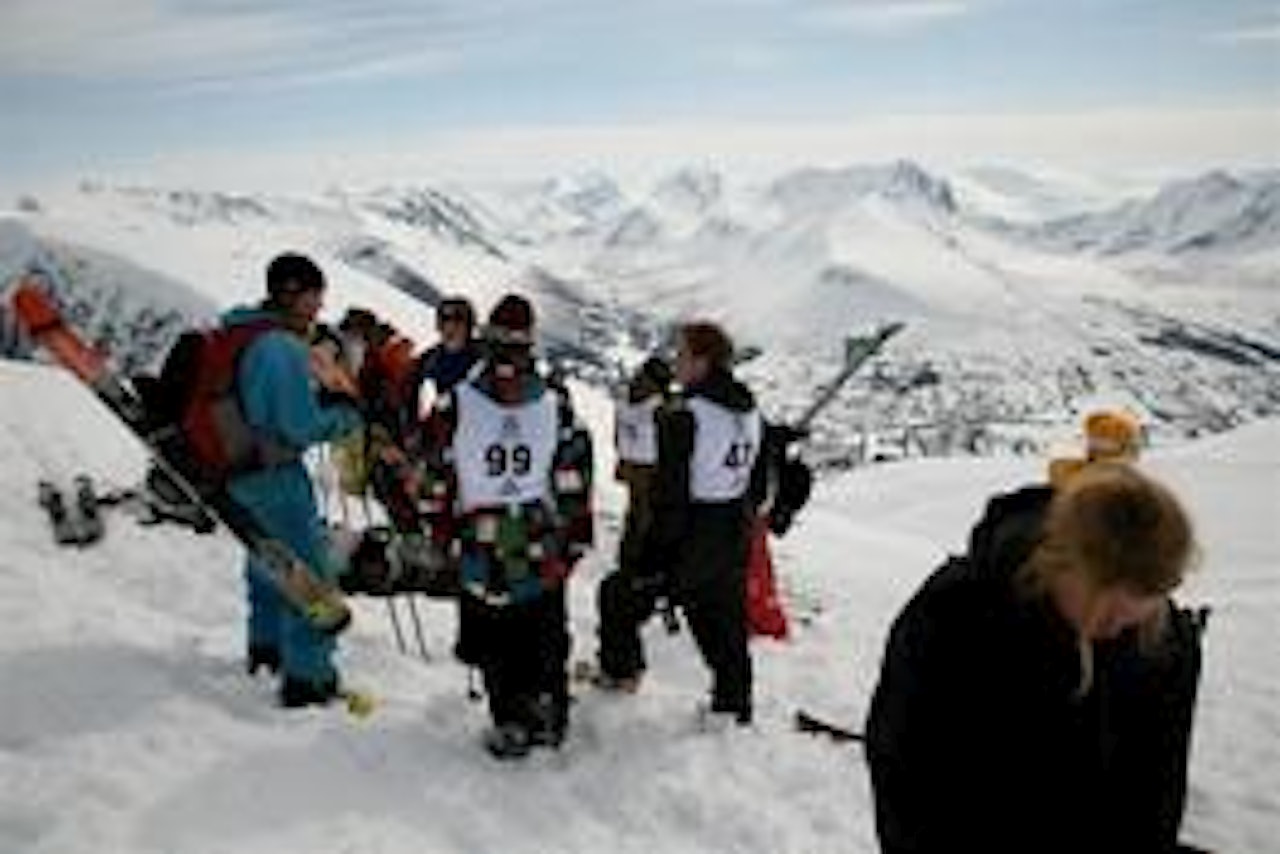 87 BRAVE: Det blir høyt nivå på en av sesongens siste konkurranser. Foto: x2ski.com 87 BRAVE: Det blir høyt nivå på en av sesongens siste konkurranser. Foto: x2ski.com