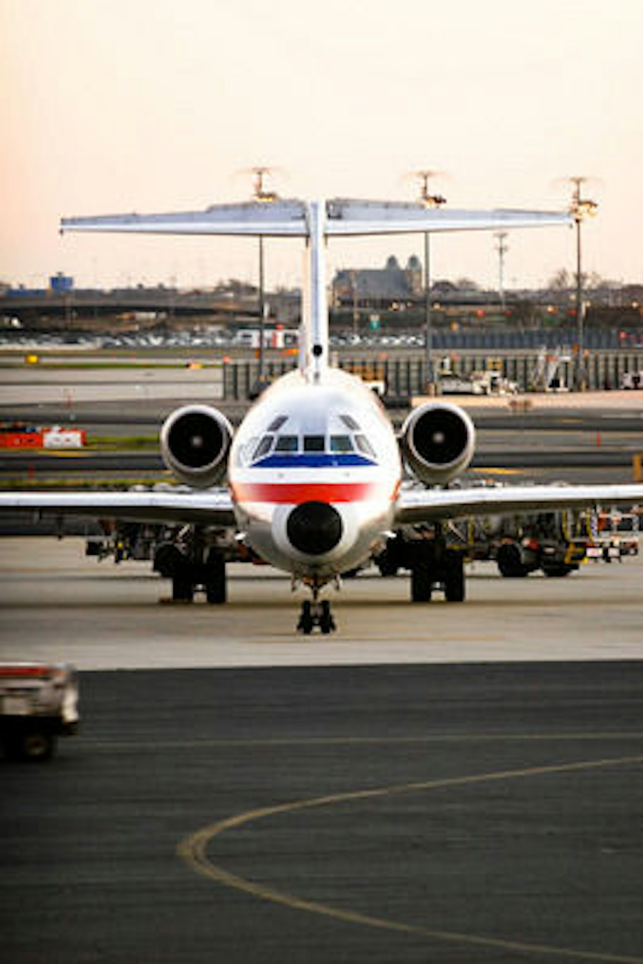 SASTER PÅ SNØ: Flere fly til Alpene i vinter. Foto: Christian Nerdrum SASTER PÅ SNØ: Flere fly til Alpene i vinter. Foto: Christian Nerdrum