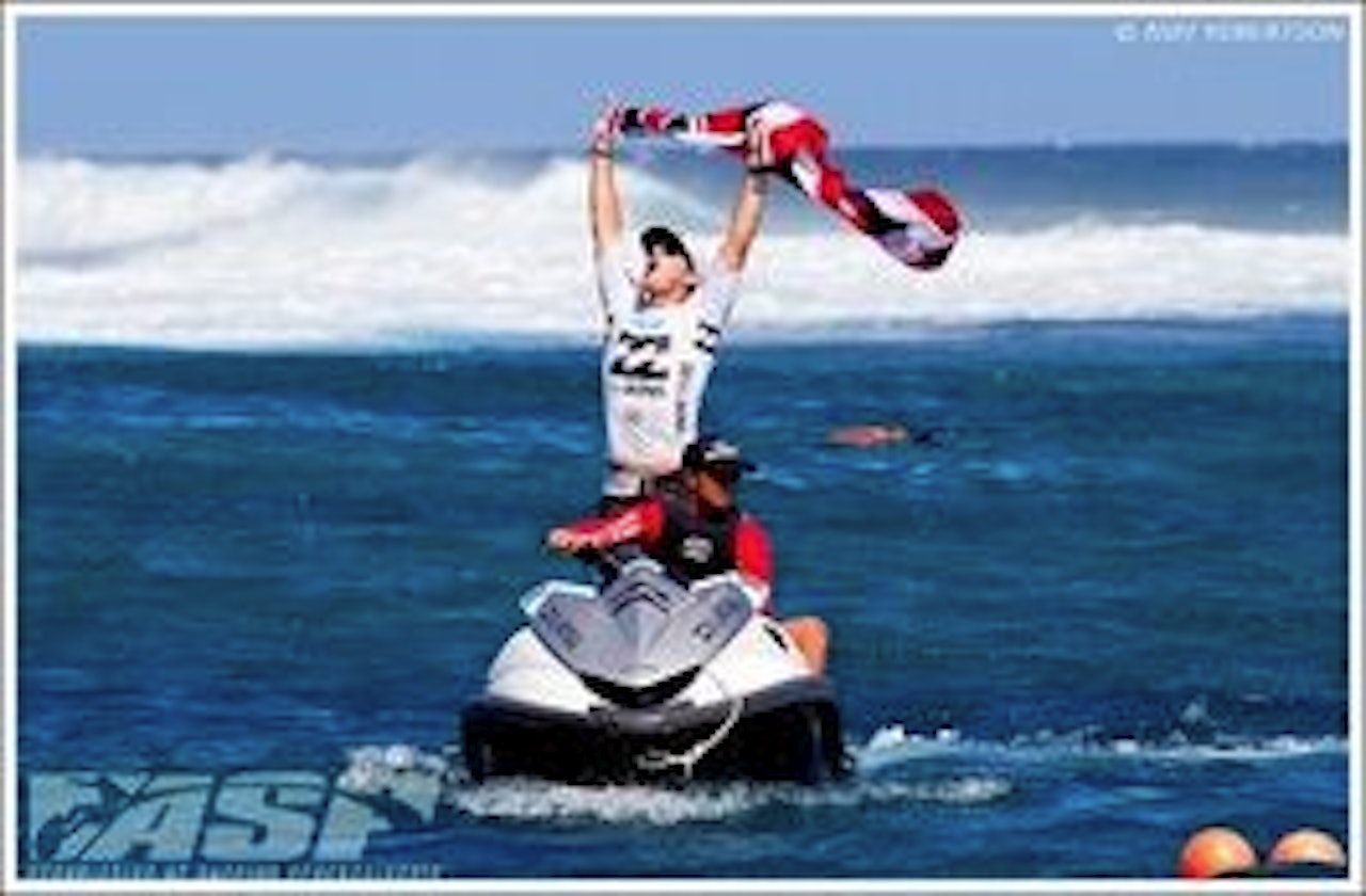 COMEBACK: Andy Irons vant i sin første konkurranse tilbake på surfsportens største scene. Foto: ASP COMEBACK: Andy Irons vant i sin første konkurranse tilbake på surfsportens største scene. Foto: ASP