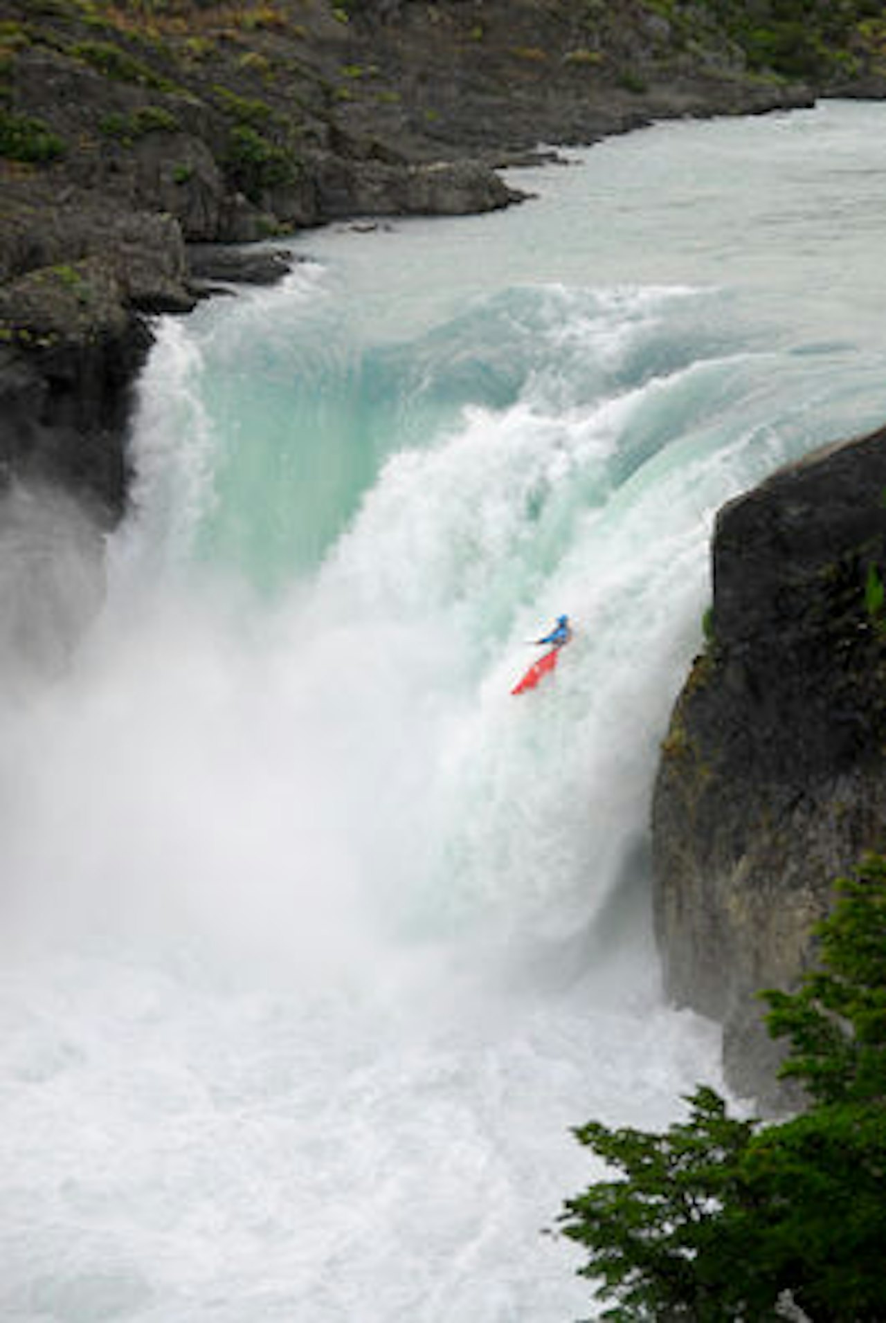Mariann Sæther som andremann ned Salto Grande. Photo: Jakub Sedivy Mariann Sæther som andremann ned Salto Grande. Photo: Jakub Sedivy