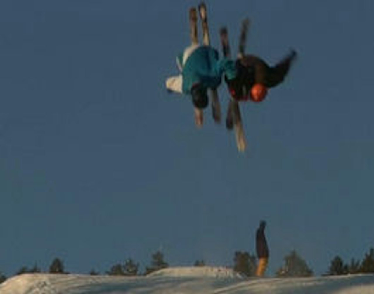 Vinnerfilm fra uke 1: Ikke prøv highfive på tom mage! Vinnerfilm fra uke 1: Ikke prøv highfive på tom mage!