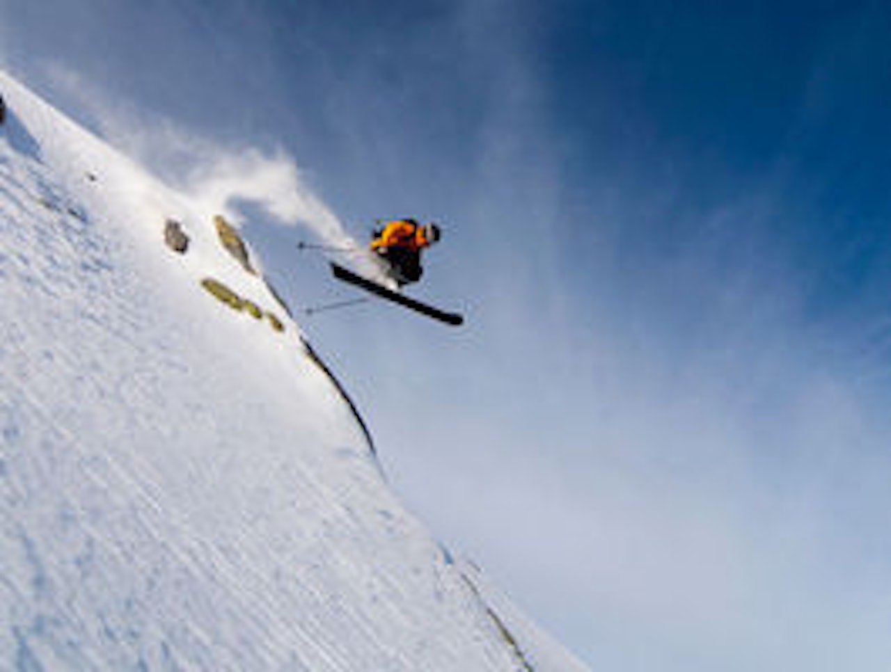 SOGNDAL: Henrik Langeland i luftrommet over Sogn. Foto: Bjørnar Bjørhusdal SOGNDAL: Henrik Langeland i luftrommet over Sogn. Foto: Bjørnar Bjørhusdal