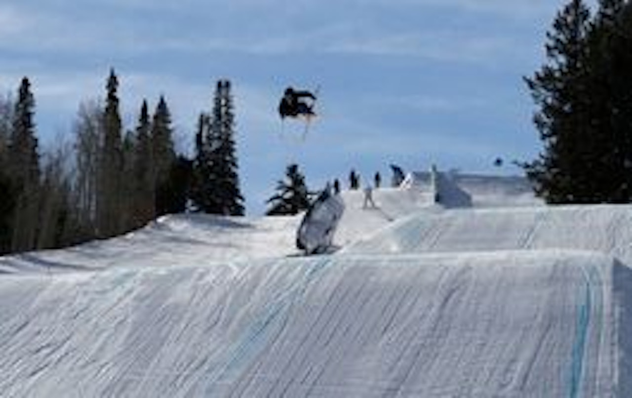 PÅ FJERDE: Andreas Håtveit har fortsatt noen triks han kan dra frem i finalen. Foto: JM Johnsrud PÅ FJERDE: Andreas Håtveit har fortsatt noen triks han kan dra frem i finalen. Foto: JM Johnsrud