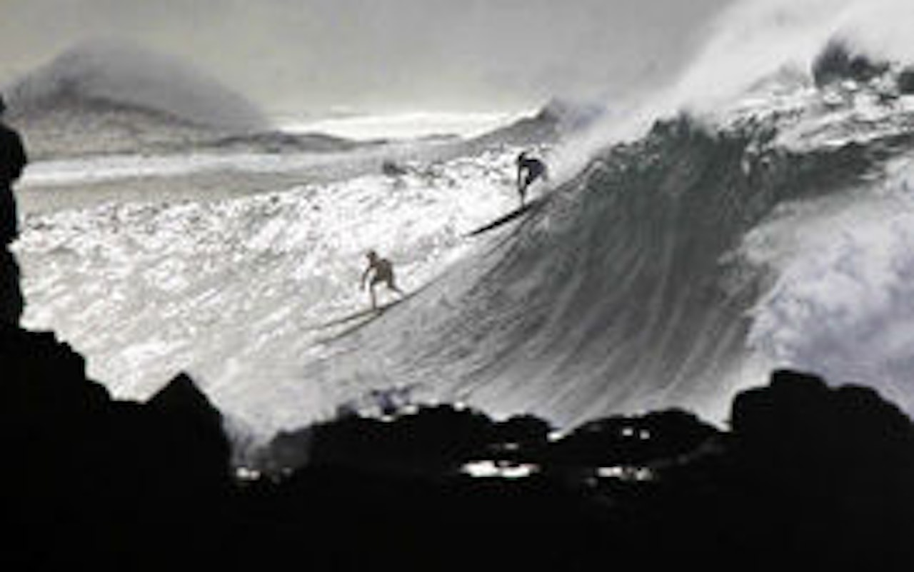 MONSTER PÅ VEI: Ikke på 40 år har de meldt større bølger enn nå. MONSTER PÅ VEI: Ikke på 40 år har de meldt større bølger enn nå.