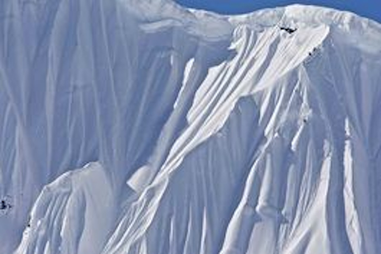 Bratt og rått når "Deeper" vises på Rockefeller på søndag kl 20. Bratt og rått når "Deeper" vises på Rockefeller på søndag kl 20.