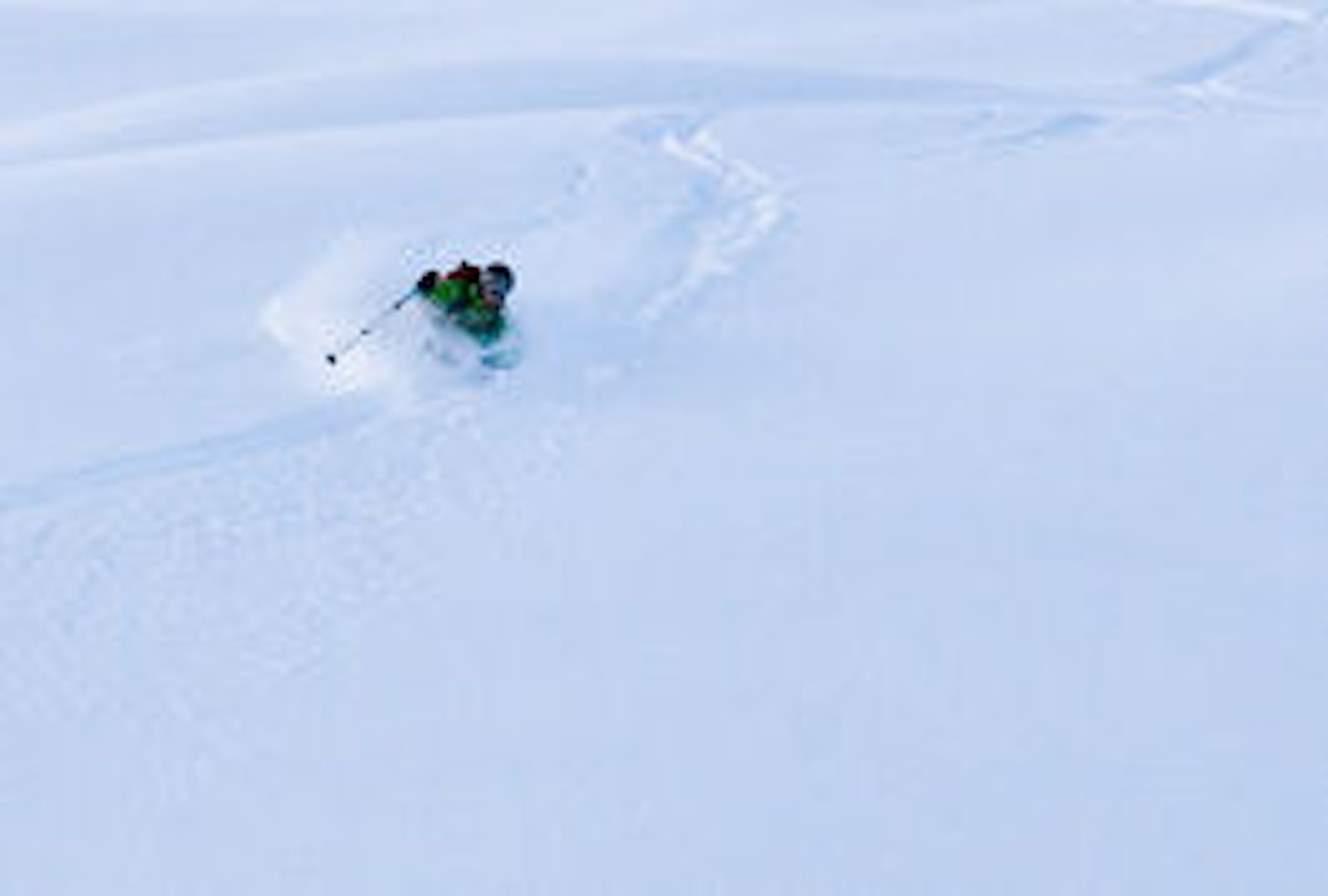 Mari Wedum i sesongens første pudderrus! Mari Wedum i sesongens første pudderrus!