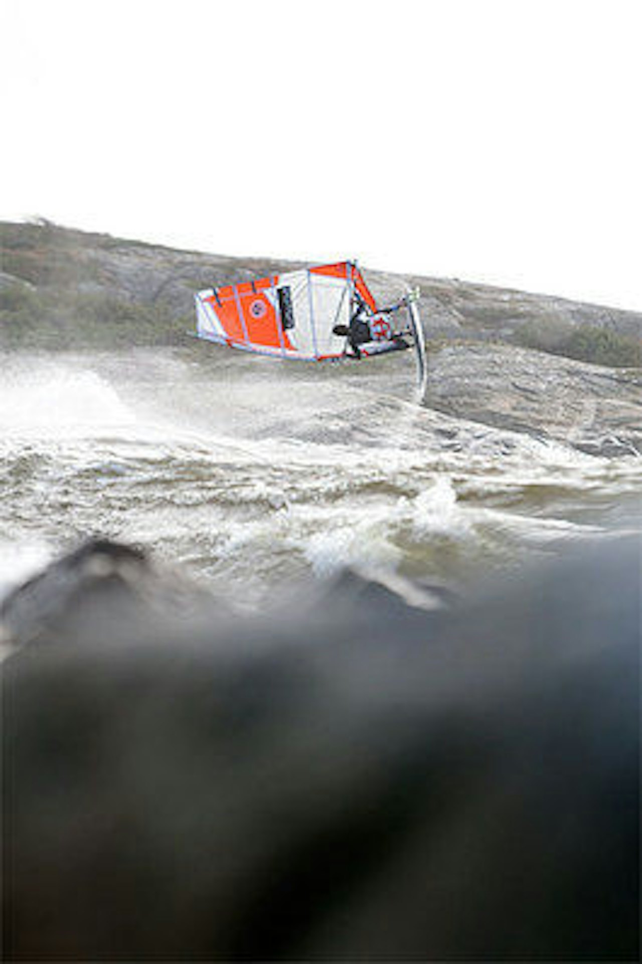 HVALER: Rolv Gregersen drar en forlengs på Ørekroken. Bilde: Nils-Erik Bjørholt HVALER: Rolv Gregersen drar en forlengs på Ørekroken. Bilde: Nils-Erik Bjørholt