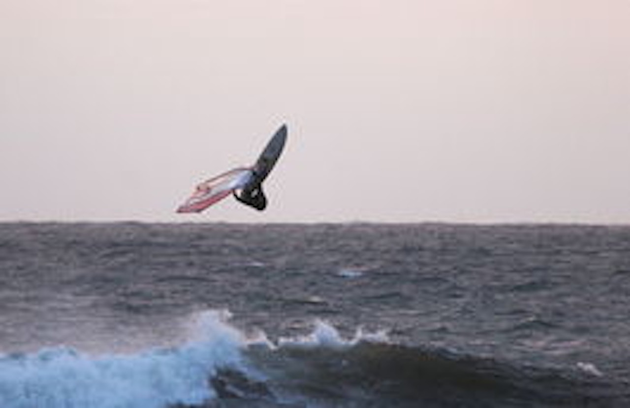 HØSTVID: Lavtrykket pumpet inn swell til Jæren i helgen. Foto: Pål Rype HØSTVID: Lavtrykket pumpet inn swell til Jæren i helgen. Foto: Pål Rype