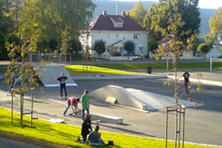 NY SKATEPARK: Her er Lillehammers nye skateboardpark. Foto: Roger Hjelmstadstuen