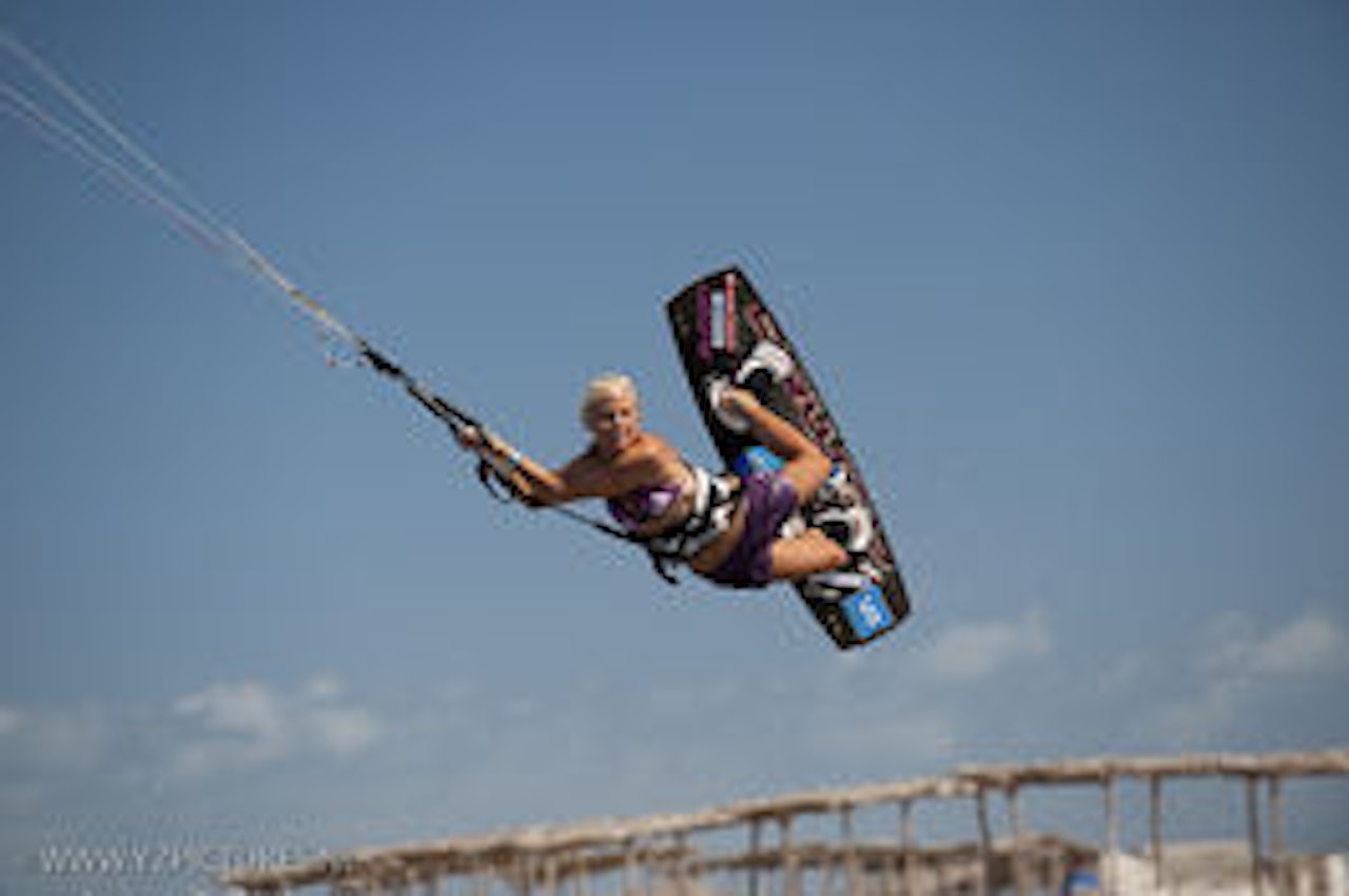 FREESTYLE-NØTT: Gisela Pulido er en tøff motstander i Freestyle. Foto: Youri Zoon FREESTYLE-NØTT: Gisela Pulido er en tøff motstander i Freestyle. Foto: Youri Zoon