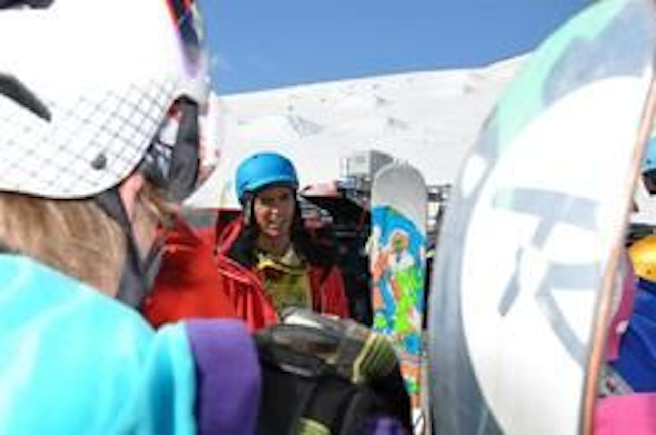 STJERNER: Instruktørene, blant dem Christopher Frankum, har mye å lære bort. STJERNER: Instruktørene, blant dem Christopher Frankum, har mye å lære bort.