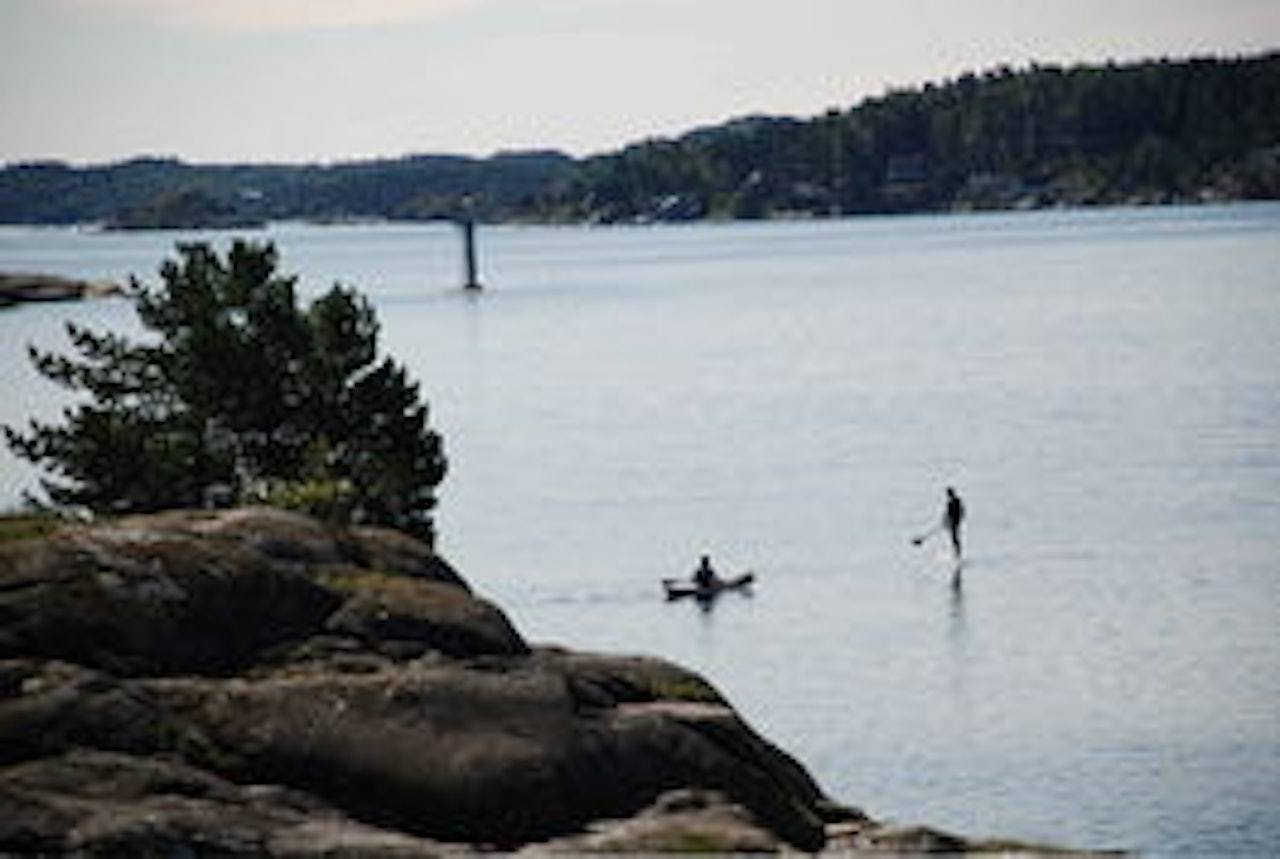 VOKSENLEK: Vil du prøve padling og stand up paddle board? Dra på KarmaCamp. VOKSENLEK: Vil du prøve padling og stand up paddle board? Dra på KarmaCamp.