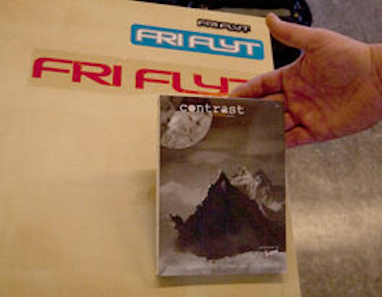 Rykende fersk fra Eric Pollard & co: "Contrast" med Nimbus Independent. Rykende fersk fra Eric Pollard & co: "Contrast" med Nimbus Independent.