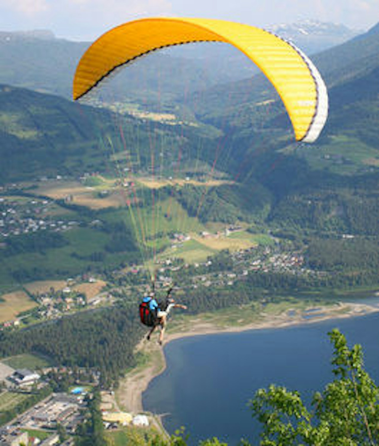 SEIGMANN: Sverre fra Seigmen svever over Voss før konsert i 06. Foto: Simen Berg SEIGMANN: Sverre fra Seigmen svever over Voss før konsert i 06. Foto: Simen Berg